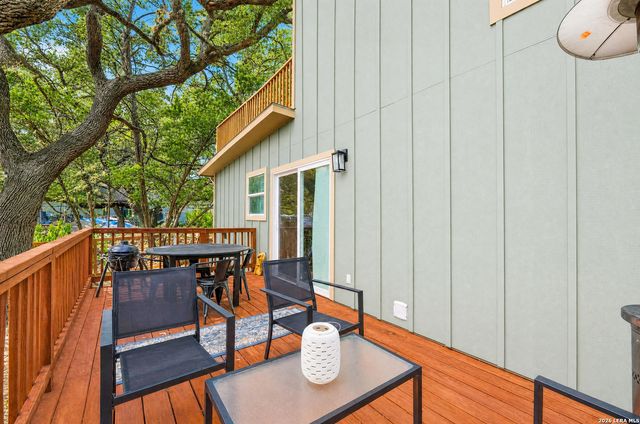 1668 Canyon Edge, Canyon Lake, TX 78133