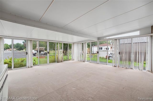 35804 Fernwood Street, Westland, MI 48186