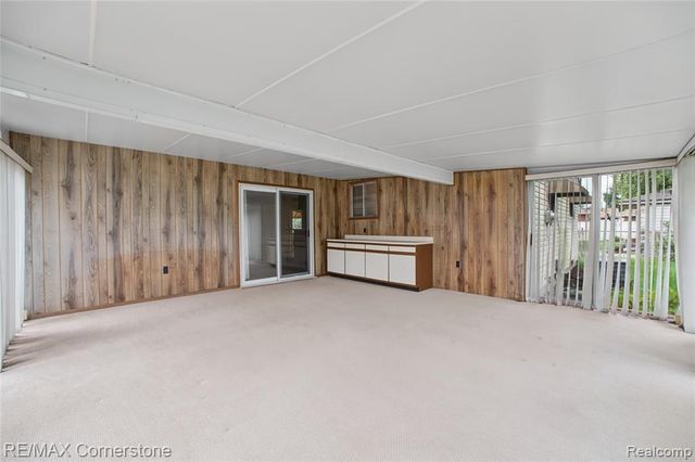 35804 Fernwood Street, Westland, MI 48186