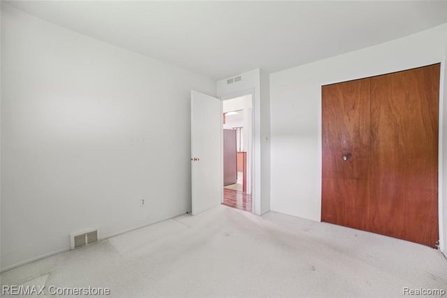 35804 Fernwood Street, Westland, MI 48186