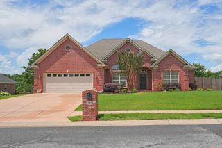 14 Denver Street, Little Rock, AR 72223