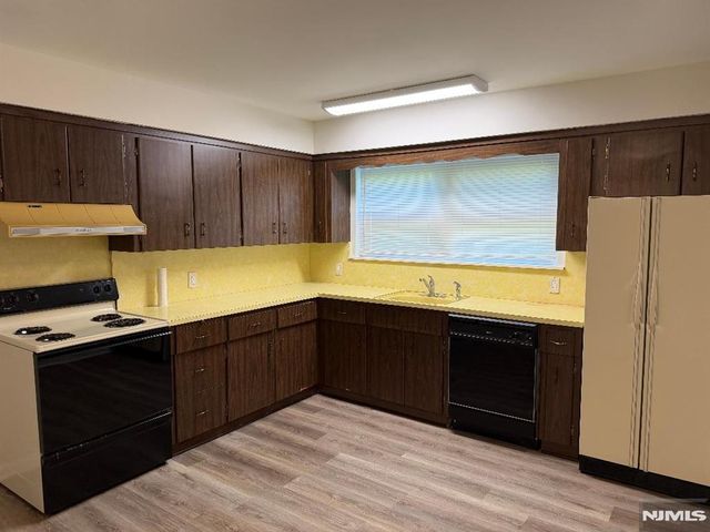 44 Burgh Avenue 3, Clifton, NJ 07011