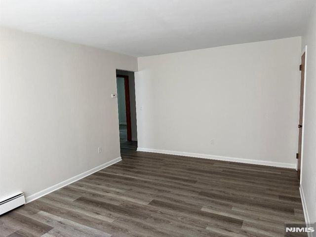 44 Burgh Avenue 3, Clifton, NJ 07011