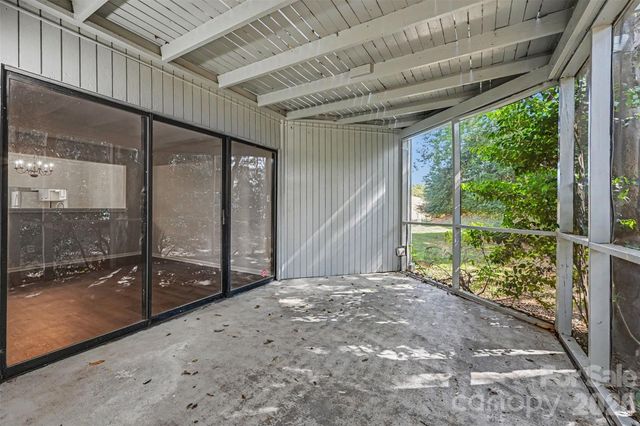 8005 Horse Chestnut Lane, Charlotte, NC 28277