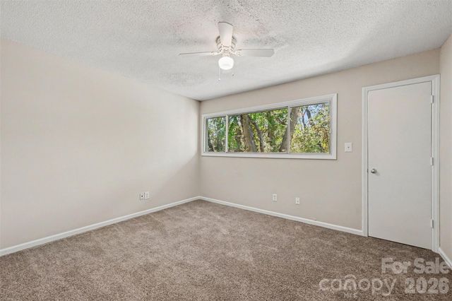 8005 Horse Chestnut Lane, Charlotte, NC 28277