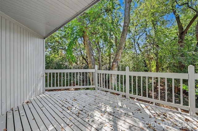 8005 Horse Chestnut Lane, Charlotte, NC 28277