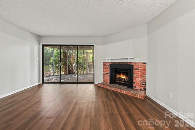 8005 Horse Chestnut Lane, Charlotte, NC 28277