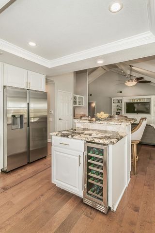 598 E Serena Avenue, Fresno, CA 93720