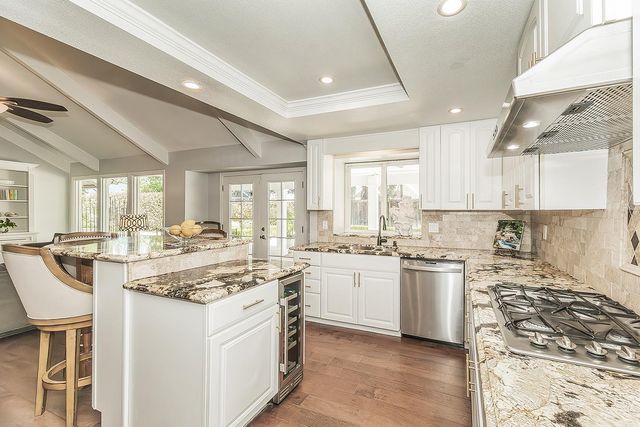 598 E Serena Avenue, Fresno, CA 93720