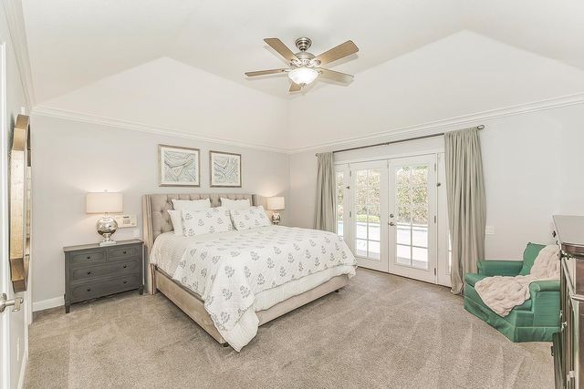 598 E Serena Avenue, Fresno, CA 93720