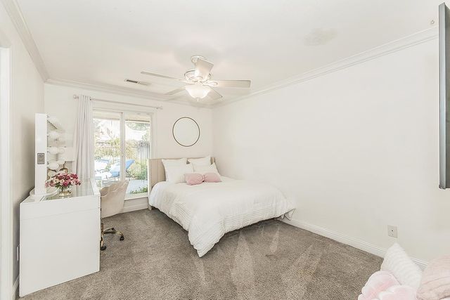 598 E Serena Avenue, Fresno, CA 93720