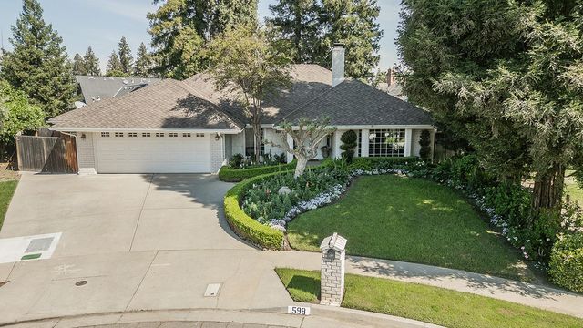 598 E Serena Avenue, Fresno, CA 93720
