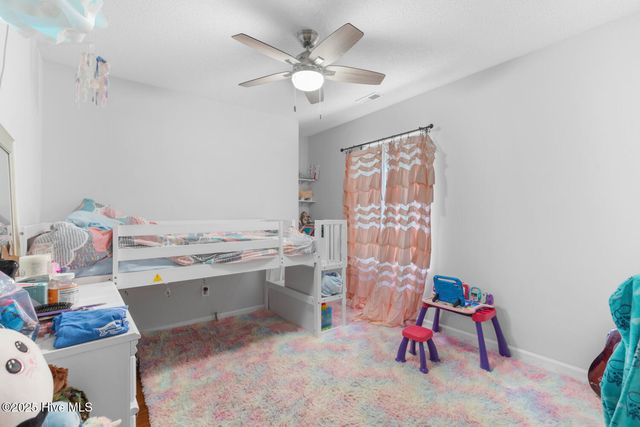 2032 W Windgate Court, Jacksonville, NC 28546