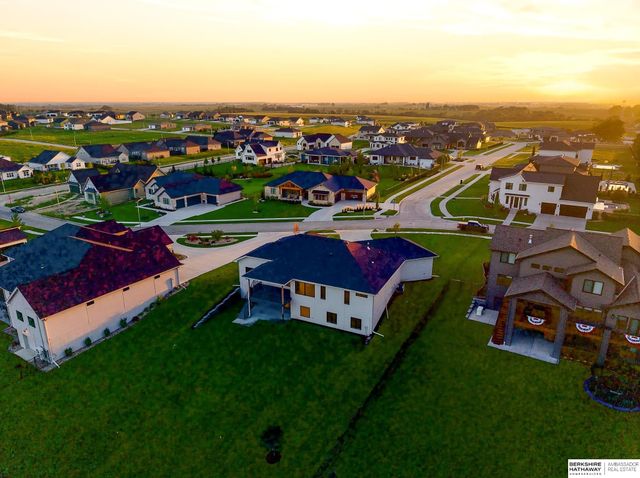 11553 S 123rd Avenue, Papillion, NE 68046
