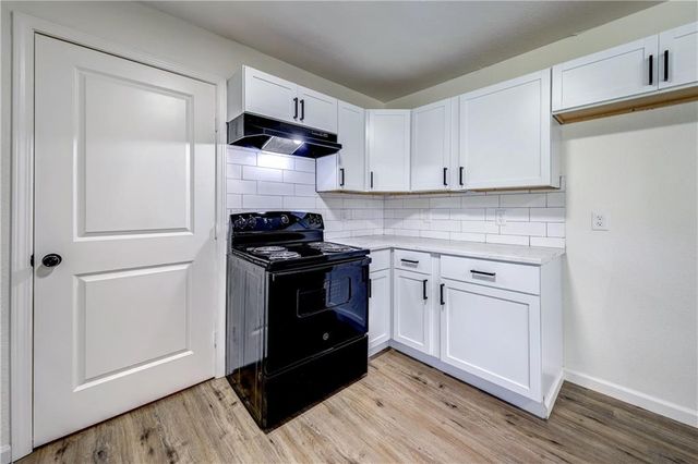 7800 E 108th Street, Kansas City, MO 64134