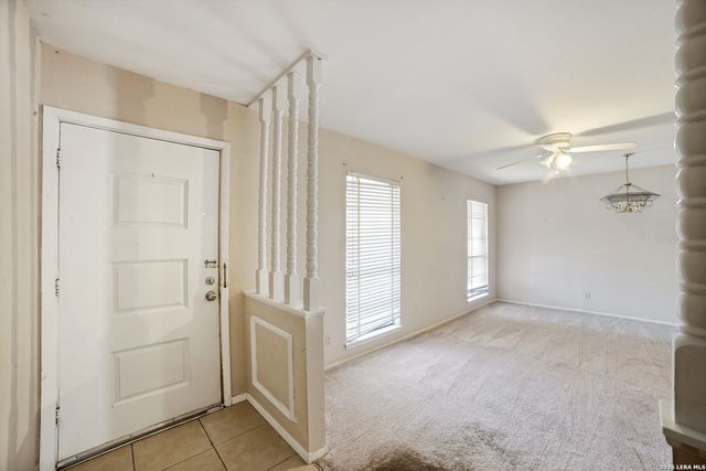 911 Clearview, San Antonio, TX 78228