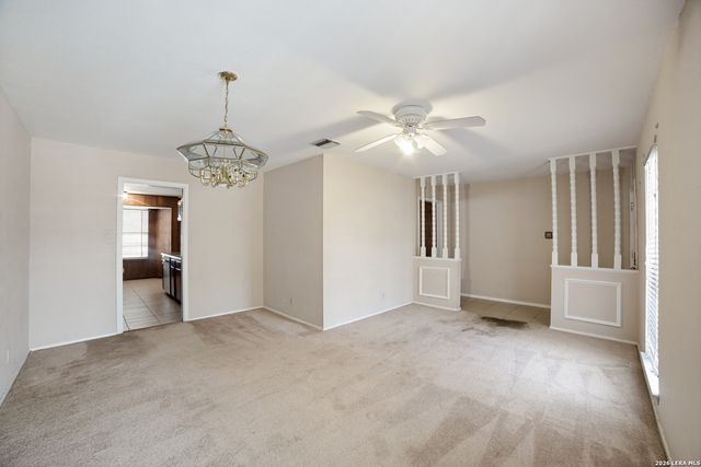 911 Clearview, San Antonio, TX 78228