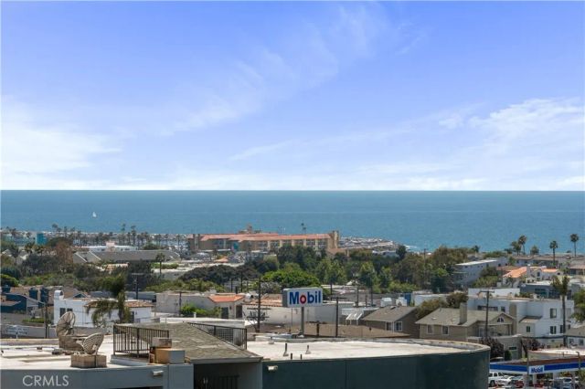 867 Aubrey Court 1, Hermosa Beach, CA 90254