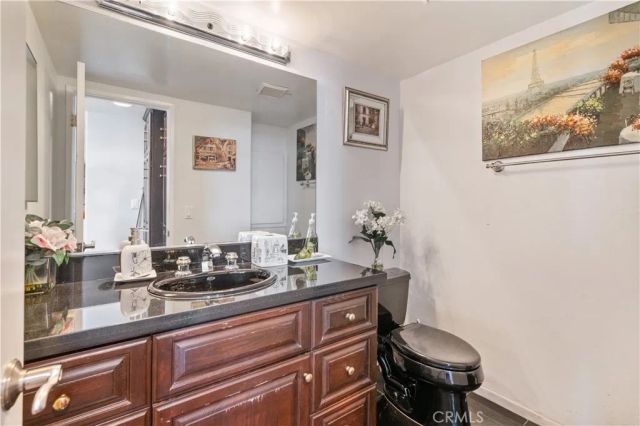 867 Aubrey Court 1, Hermosa Beach, CA 90254