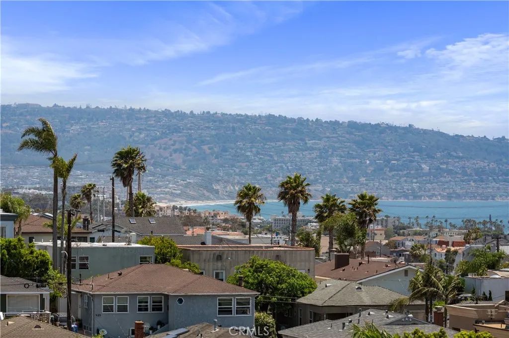 867 Aubrey Court 1, Hermosa Beach, CA 90254