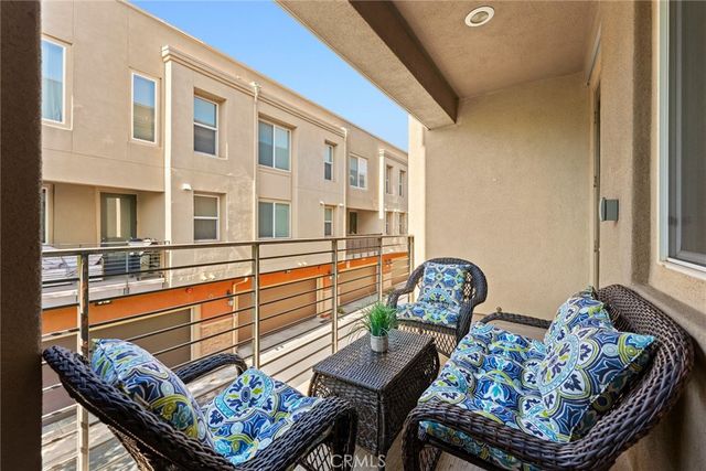 422 W Route 66 66, Glendora, CA 91740