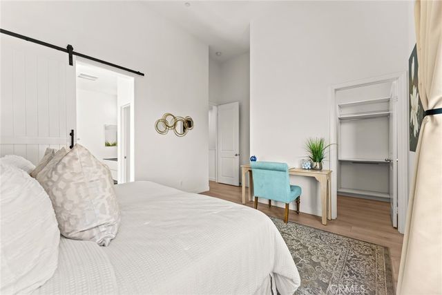 422 W Route 66 66, Glendora, CA 91740