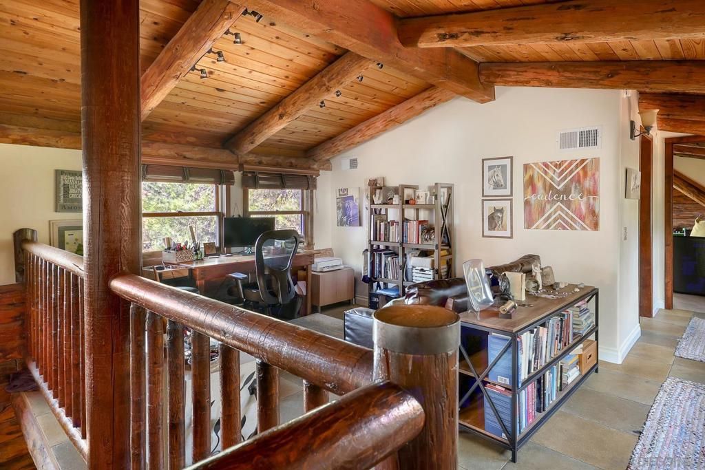 Image 13 of property listing at 12052 Sky View Dr, Valley Center, CA 92082