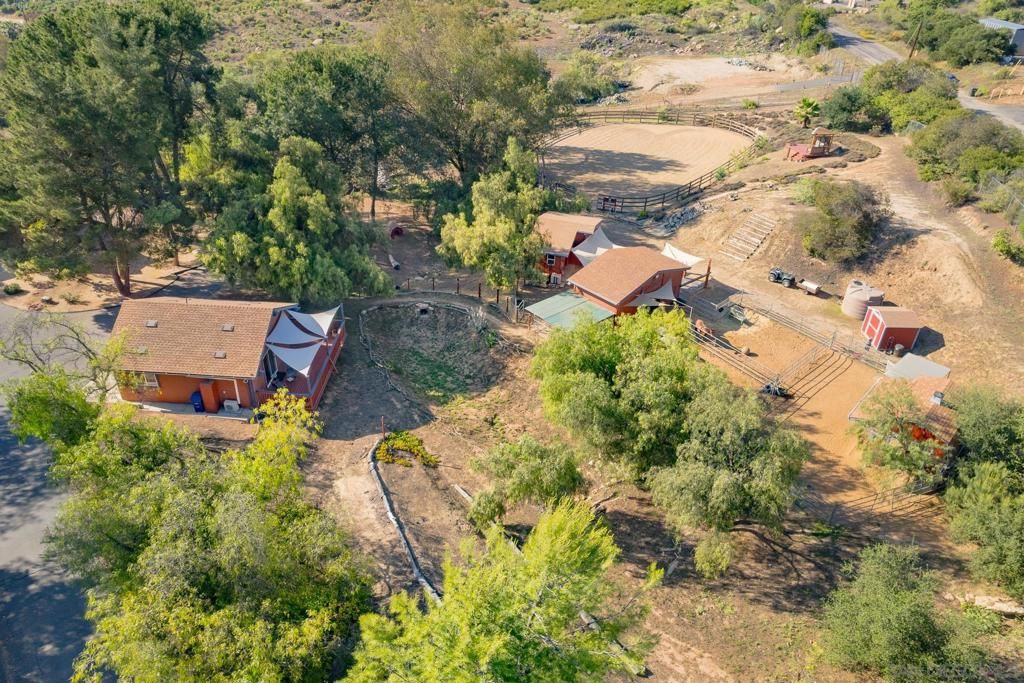 Image 33 of property listing at 12052 Sky View Dr, Valley Center, CA 92082