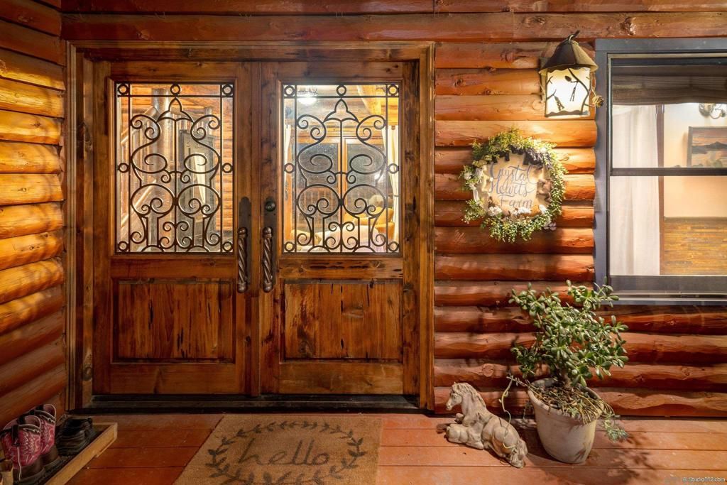 Image 7 of property listing at 12052 Sky View Dr, Valley Center, CA 92082