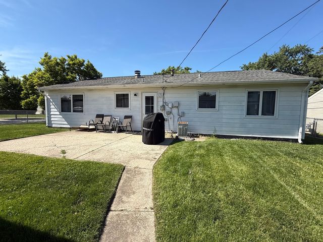 5199 Elmwood Road, Oak Forest, IL 60452