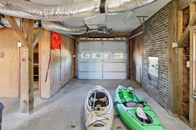 160 Sailfish Drive, Supply, NC 28462