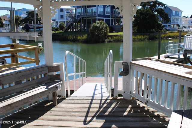 160 Sailfish Drive, Supply, NC 28462