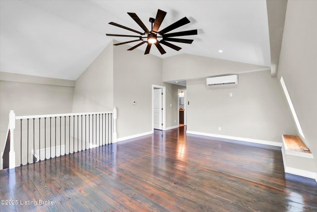 4610 Glenarm Rd, Crestwood, KY 40014