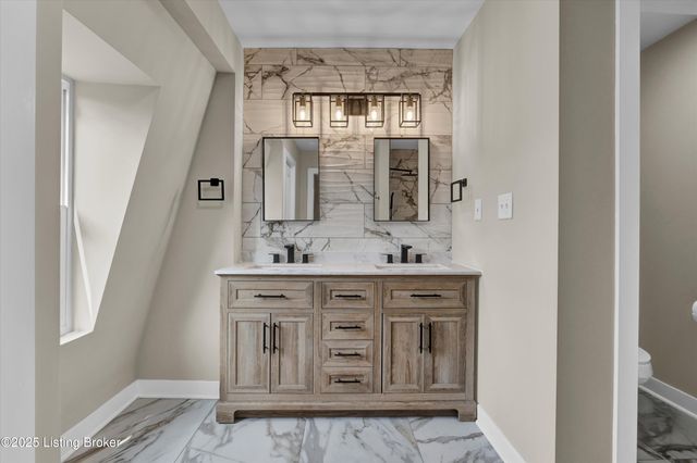 4610 Glenarm Rd, Crestwood, KY 40014