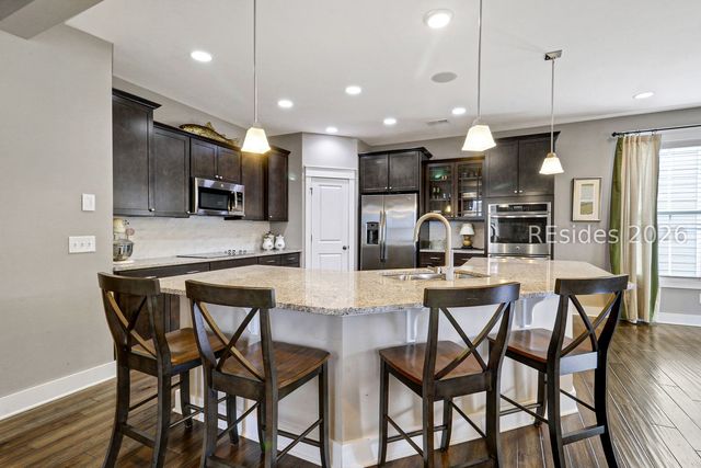 7 Creek Landing Trce, Hilton Head Island, SC 29926