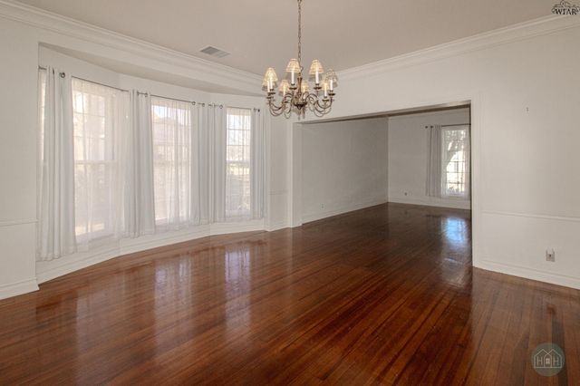 2519 PARADISE STREET, Vernon, TX 76384