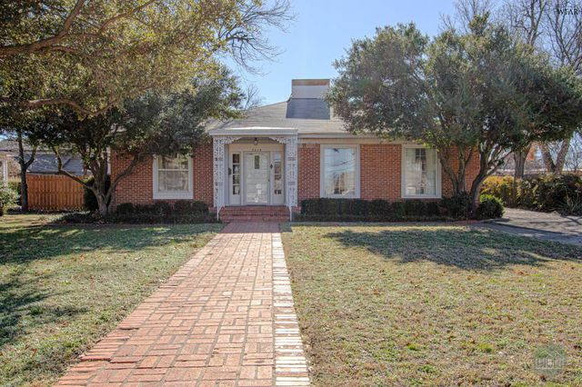 2519 PARADISE STREET, Vernon, TX 76384