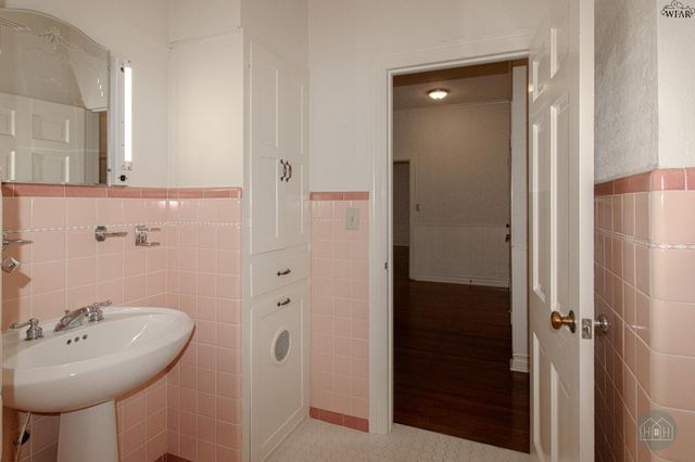 2519 PARADISE STREET, Vernon, TX 76384