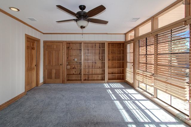 2519 PARADISE STREET, Vernon, TX 76384