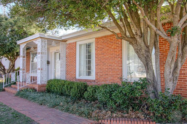 2519 PARADISE STREET, Vernon, TX 76384