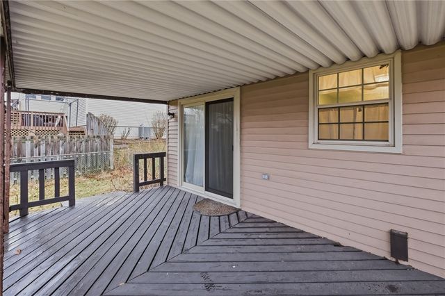 310 Celestial Dr, Economy, PA 15042