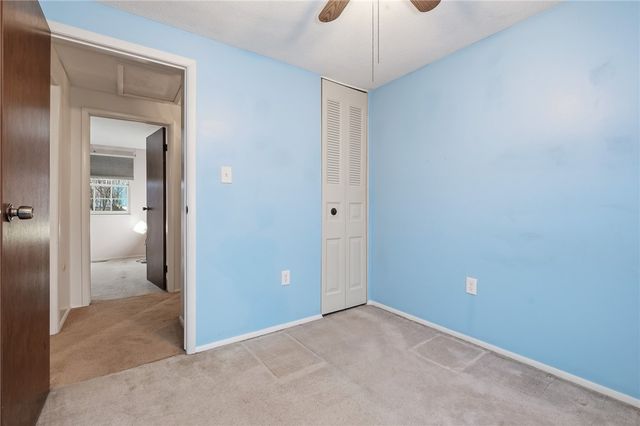 310 Celestial Dr, Economy, PA 15042