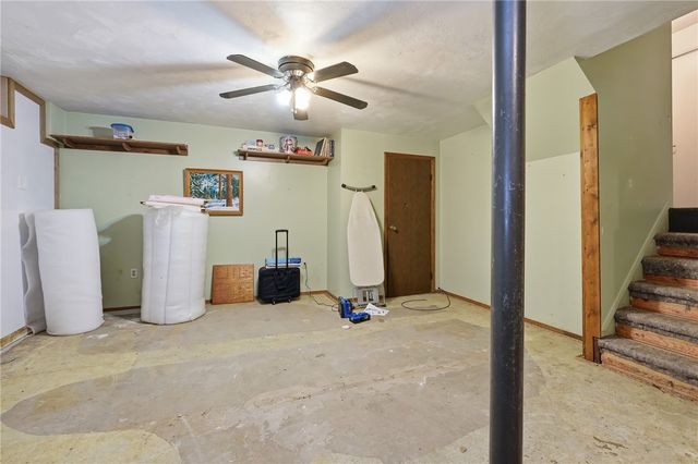 310 Celestial Dr, Economy, PA 15042