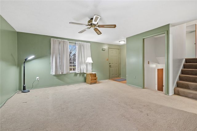 310 Celestial Dr, Economy, PA 15042