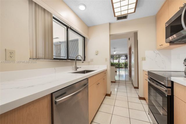 12313 SW 148th Ter, Miami, FL 33186