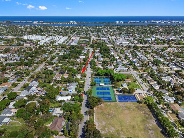 1501 N D Street, Lake Worth Beach, FL 33460