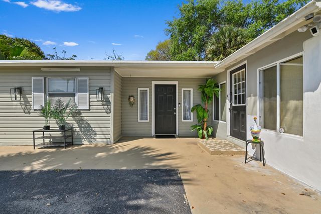 1501 N D Street, Lake Worth Beach, FL 33460
