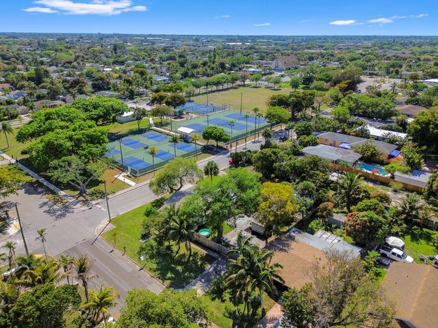 1501 N D Street, Lake Worth Beach, FL 33460