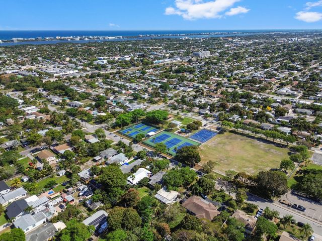 1501 N D Street, Lake Worth Beach, FL 33460