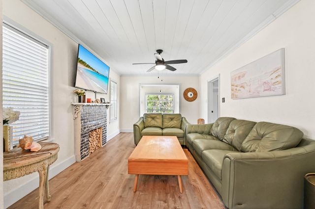 1501 N D Street, Lake Worth Beach, FL 33460